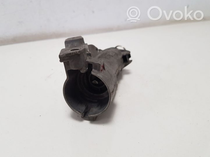 Audi A2 Virtalukko 6R0905851B