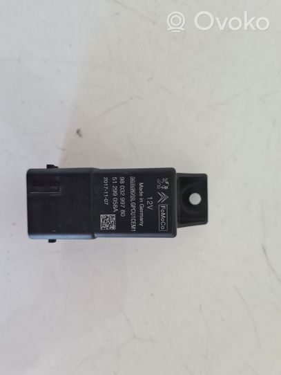 Ford Kuga II Przekaźnik / Modul układu ogrzewania wstępnego 9803299780