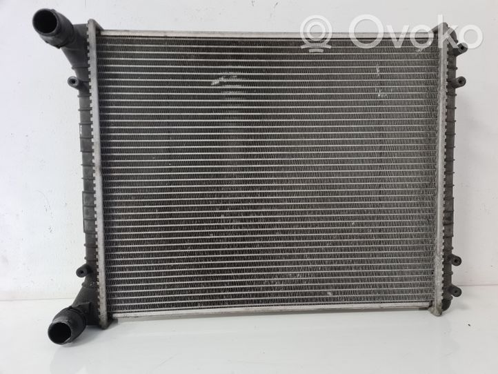 Audi A2 Coolant radiator 8Z0121251D