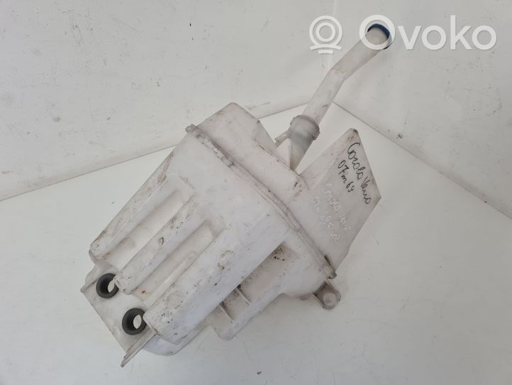 Toyota Corolla Verso AR10 Réservoir de liquide lave-glace E11001193