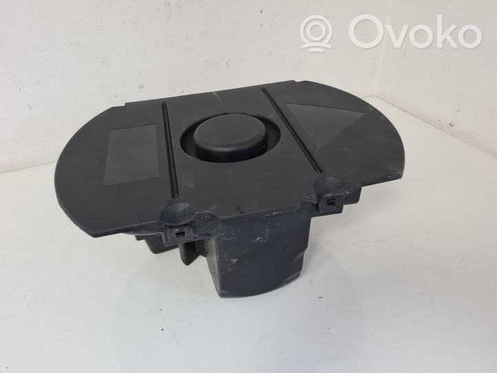 Volkswagen Polo IV 9N3 Boîte à outils 6Q0012115F