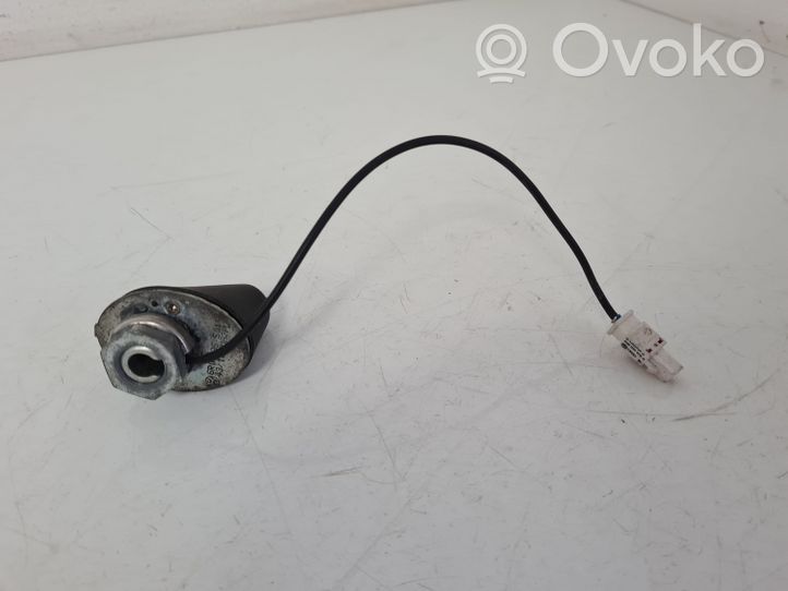 Volkswagen Cross Polo Radion antenni 6R0035501