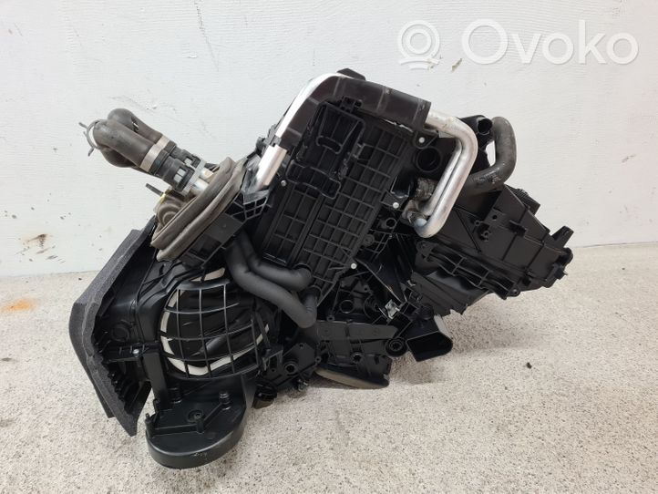 Ford Focus Scatola climatizzatore riscaldamento abitacolo assemblata AV6N19B555AH