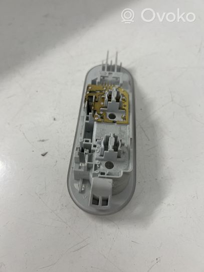 Nissan Note (E12) Illuminazione sedili posteriori 8200074362