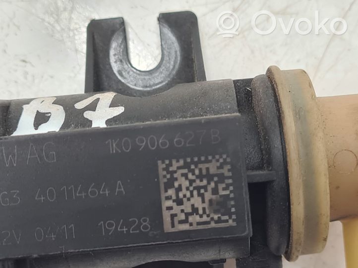 Volkswagen PASSAT B7 Electrovanne Soupape de Sûreté / Dépression 1K0906627B