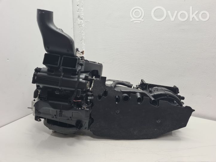 Volkswagen Tiguan Scatola climatizzatore riscaldamento abitacolo assemblata 5N1820003K