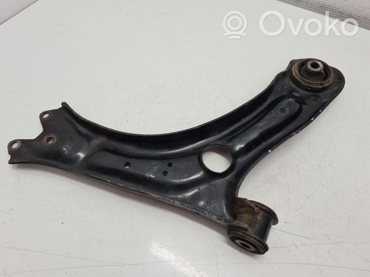 Skoda Fabia Mk3 (NJ) Fourchette, bras de suspension inférieur avant 561407151C