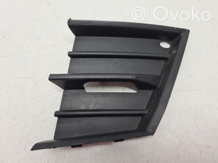 Skoda Fabia Mk3 (NJ) Grille inférieure de pare-chocs avant 6V0853665