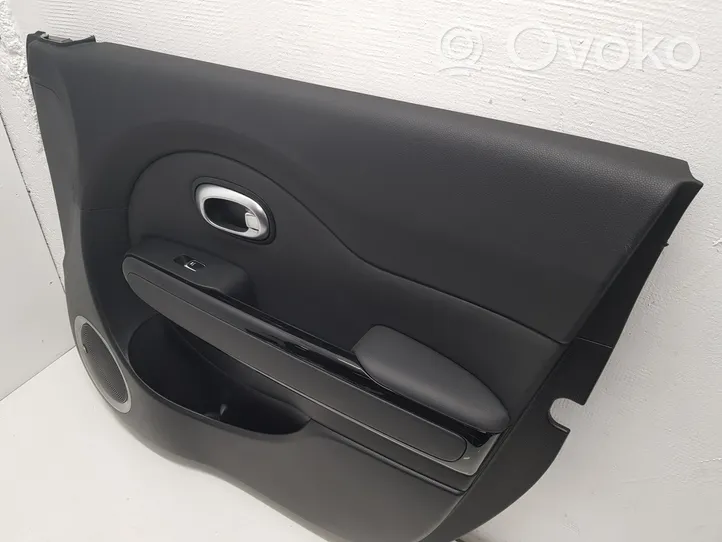 KIA Soul Rivestimento del pannello della portiera anteriore 82320B2000