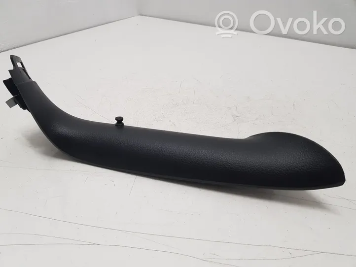 Volkswagen Golf VII Rivestimento portellone 5G6867713