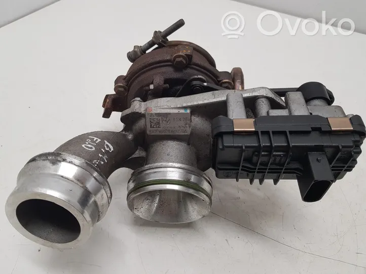 BMW 1 F20 F21 Turboahdin 8514266