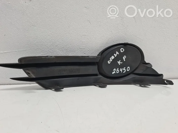 Opel Corsa D Mascherina inferiore del paraurti anteriore 13211480