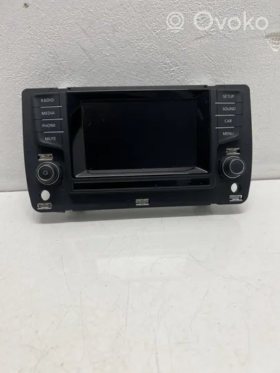 Volkswagen Golf Sportsvan Panel / Radioodtwarzacz CD/DVD/GPS 5G0919605