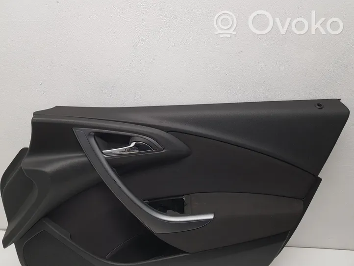 Opel Astra J Rivestimento del pannello della portiera anteriore 13378968