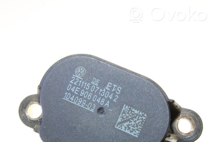 Seat Leon (5F) Электромагнитный клапан 04E906048A