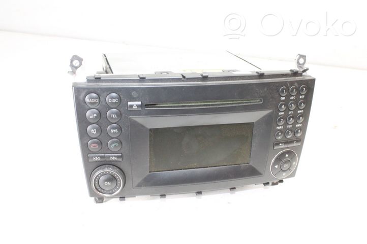 Mercedes-Benz CLC CL203 Panel / Radioodtwarzacz CD/DVD/GPS A2038703594