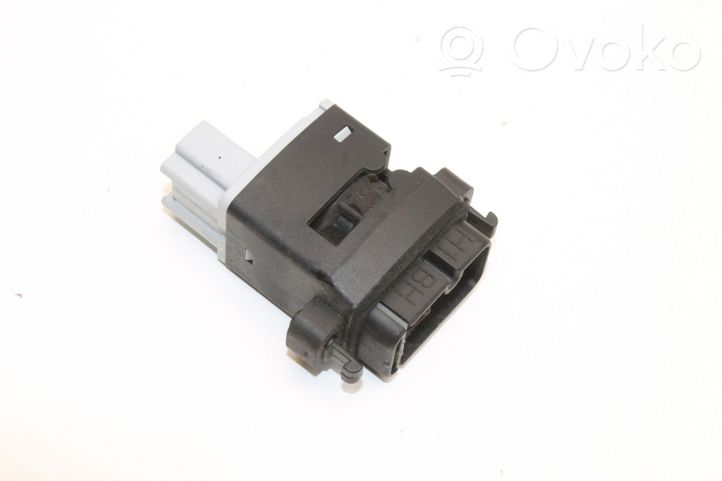 Ford Fiesta Sensor de temperatura del aceite HIBH19T562A