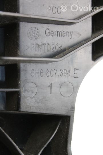 Volkswagen Golf VIII Staffa angolare del supporto di montaggio del paraurti 5H6807394E