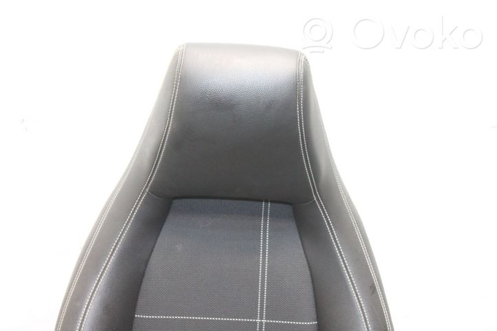 Mercedes-Benz CLA C117 X117 W117 Asiento delantero del conductor 