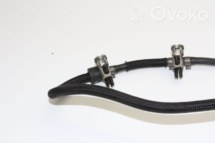 BMW 3 E92 E93 Linea/tubo flessibile di ritorno del carburante 