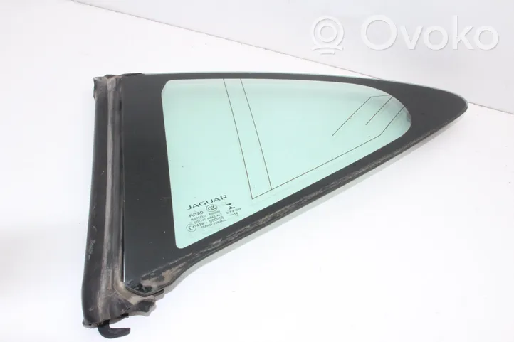 Jaguar F-Type Rear side window/glass 