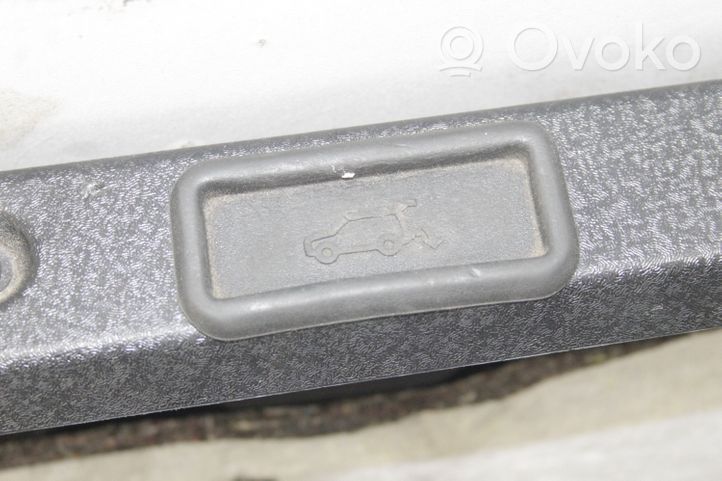 Land Rover Range Rover L322 Garniture de hayon EQT000100JMN