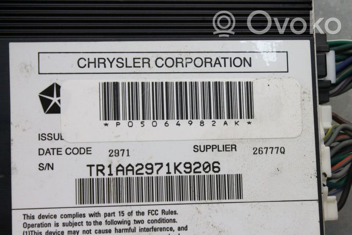 Chrysler 300C Kit sistema audio P05064982AK