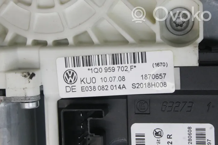 Volkswagen Scirocco Alzacristalli della portiera anteriore con motorino 1K8837461G