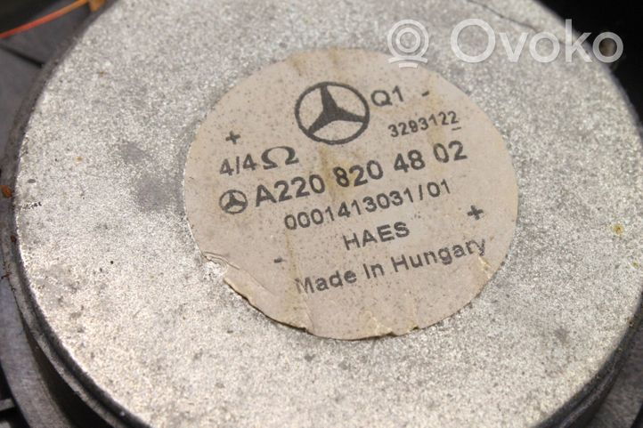 Mercedes-Benz S W220 Subwoofer-bassokaiutin A2208204802