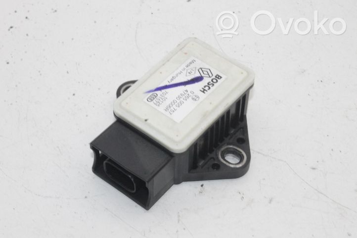 Nissan Qashqai+2 ESP (elektroniskās stabilitātes programmas) sensors (paātrinājuma sensors) 479300006R