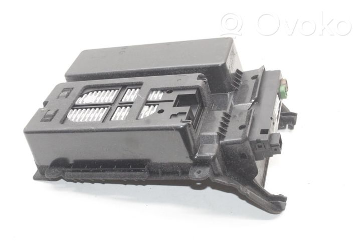 Audi A7 S7 4K8 Connettore plug in AUX 4N0035736A