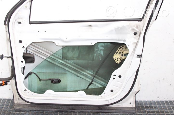 Volkswagen Tiguan Front door 