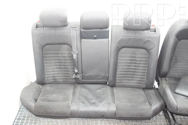 Volkswagen PASSAT B8 Interior set 