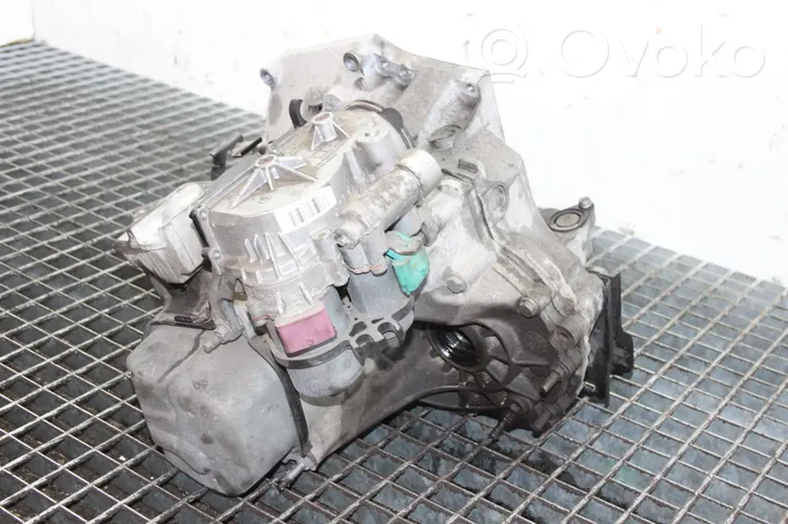 Citroen C4 Cactus Scatola del cambio automatico 9674098980