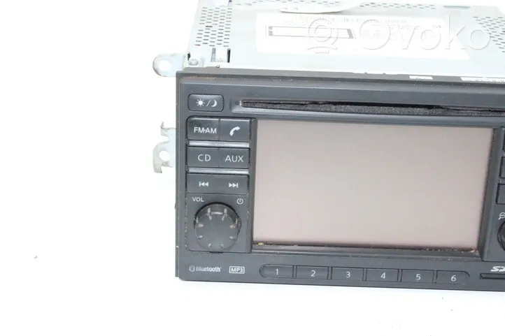 Nissan Qashqai+2 Panel / Radioodtwarzacz CD/DVD/GPS 25915BH30E