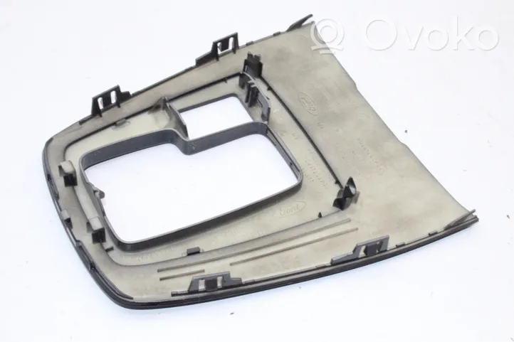 Ford Kuga I Rivestimento in plastica cornice della leva del cambio 9V41R045B79BB