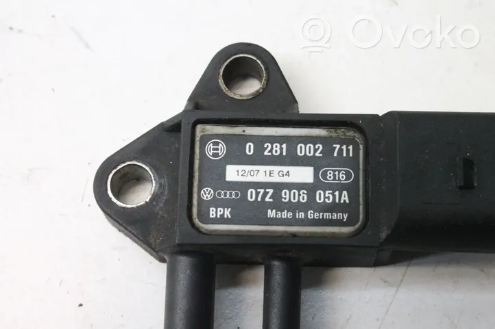 Audi A4 S4 B6 8E 8H Capteur de pression des gaz d'échappement 07Z906051A