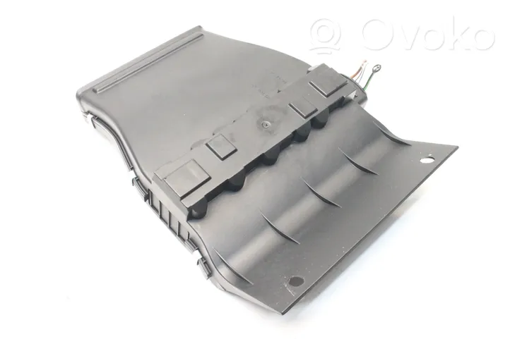 Audi A8 S8 D3 4E Radiateur électrique de chauffage auxiliaire 4E0819013A