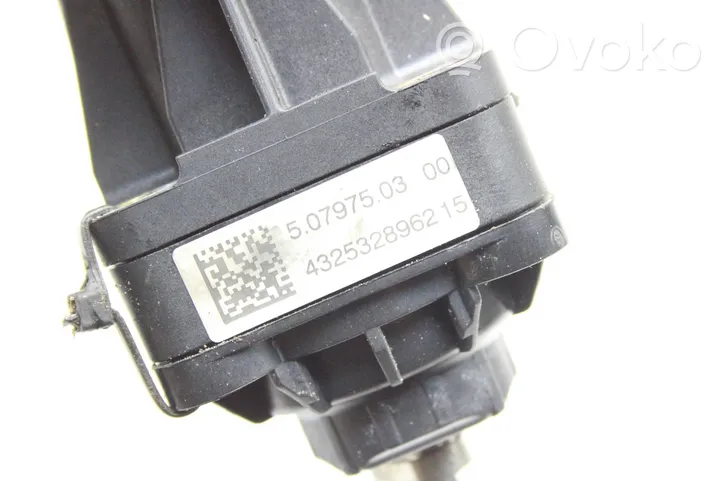 Mercedes-Benz A W176 EGR valve 50797503