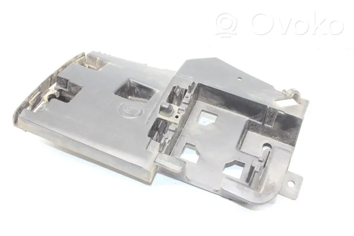 Volvo V60 Staffa angolare del supporto di montaggio del paraurti 31352284