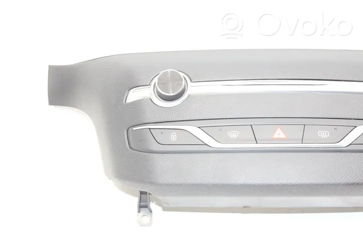 Peugeot 308 Zestaw przełączników i przycisków 96777660ZD