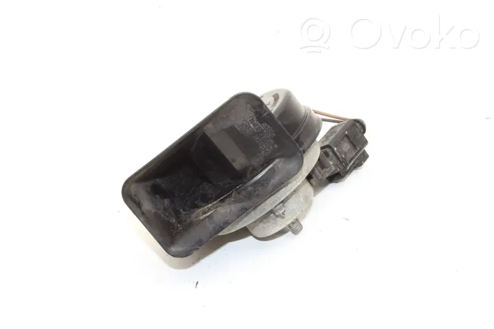 Volkswagen PASSAT B8 Horn signal 5Q0951223