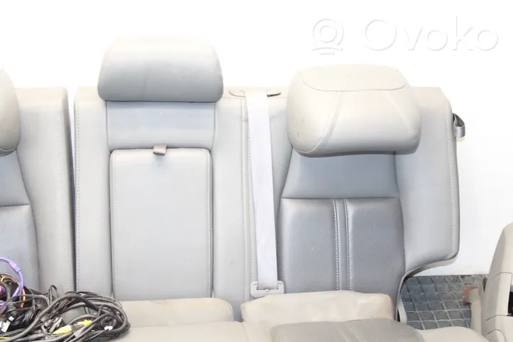 Jeep Grand Cherokee (WK) Kit intérieur 