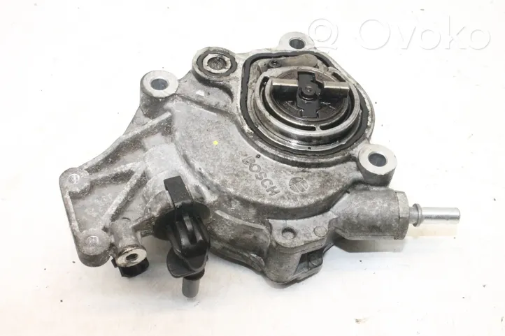 Land Rover Freelander 2 - LR2 Alipainepumppu D171B1A