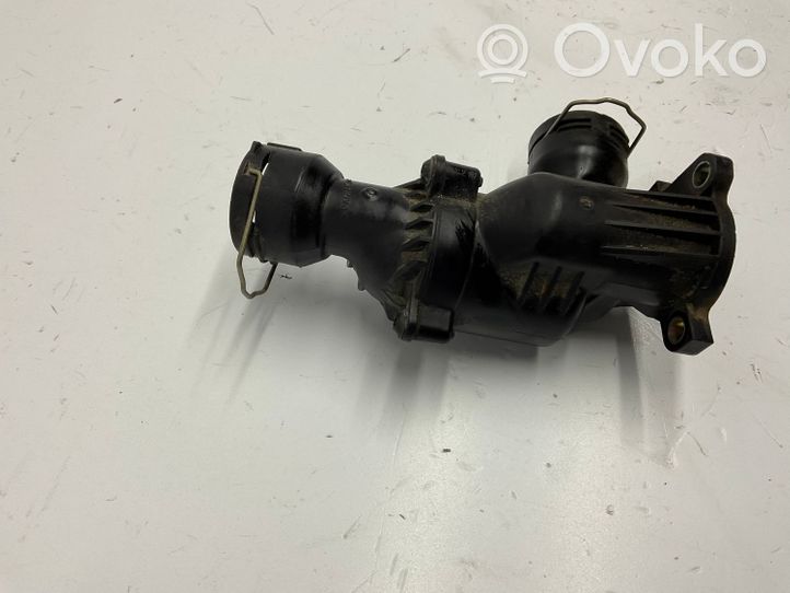 Volkswagen Caddy Boîtier de thermostat / thermostat 04L121111H