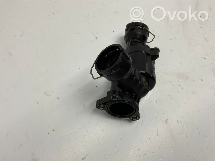 Volkswagen Caddy Boîtier de thermostat / thermostat 04L121111H