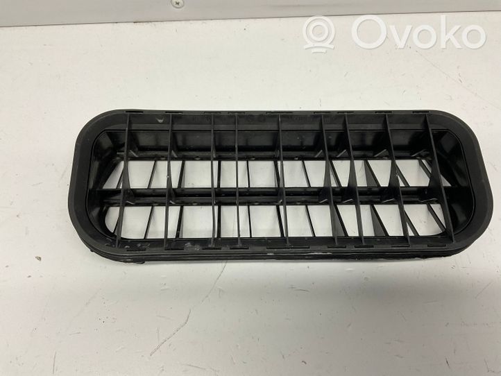 Volkswagen Amarok Ventilācijas režģis 7E0819181