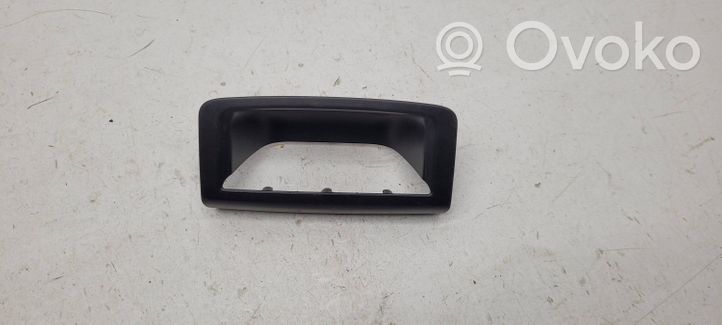 Volkswagen Amarok Inne części wnętrza samochodu 2H0867171D