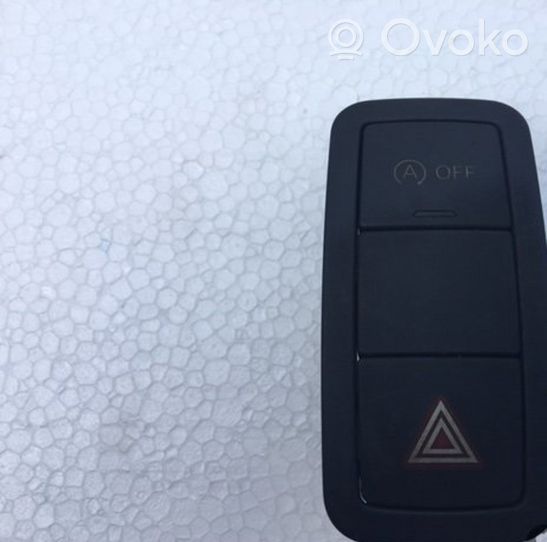 Audi A1 Przycisk świateł awaryjnych 8X0959672A