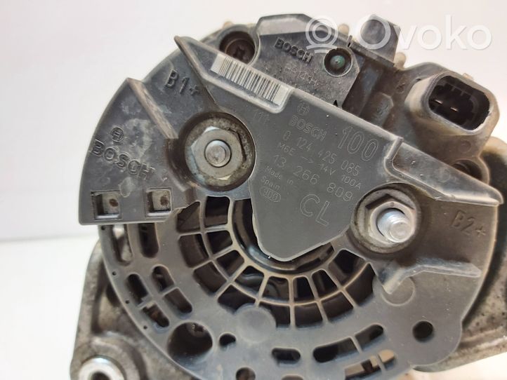 Opel Meriva B Generatore/alternatore 0124425085